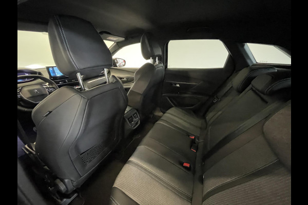 Peugeot 3008 1.2 PureTech 130pk Aut. Allure Pack Navigatie Apple Carplay/Android Auto Camera Parkeersensoren Adaptive Cruise Control Dodekhoekdetectie Ledverlichting Stoelverwarming Climate Control
