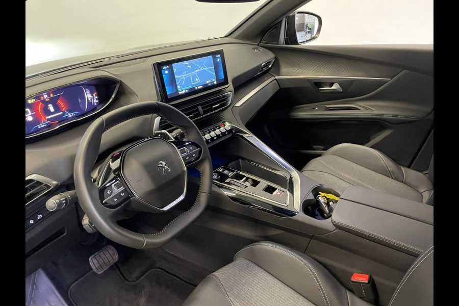 Peugeot 3008 1.2 PureTech 130pk Aut. Allure Pack Navigatie Apple Carplay/Android Auto Camera Parkeersensoren Adaptive Cruise Control Dodekhoekdetectie Ledverlichting Stoelverwarming Climate Control
