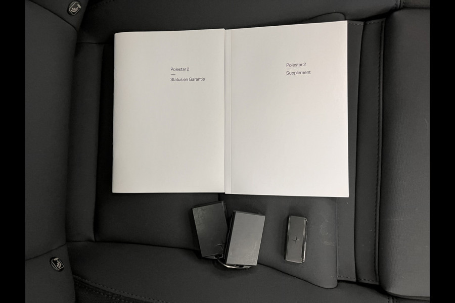 Polestar 2 Long Range Dual Motor Launch Edition 78kWh [ 3-Fase ] (INCL-BTW) *PANO | NAVI-FULLMAP | HARMAN/KARDON-AUDIO | FULL-LED | KEYLESS | TOPVIEW | LANE-ASSIST | DIGI-COCKPIT | CARPLAY | DAB+ | HEATED-COMFORTSEATS | ECC | MEMORY-PACK | PDC | 20''ALU*