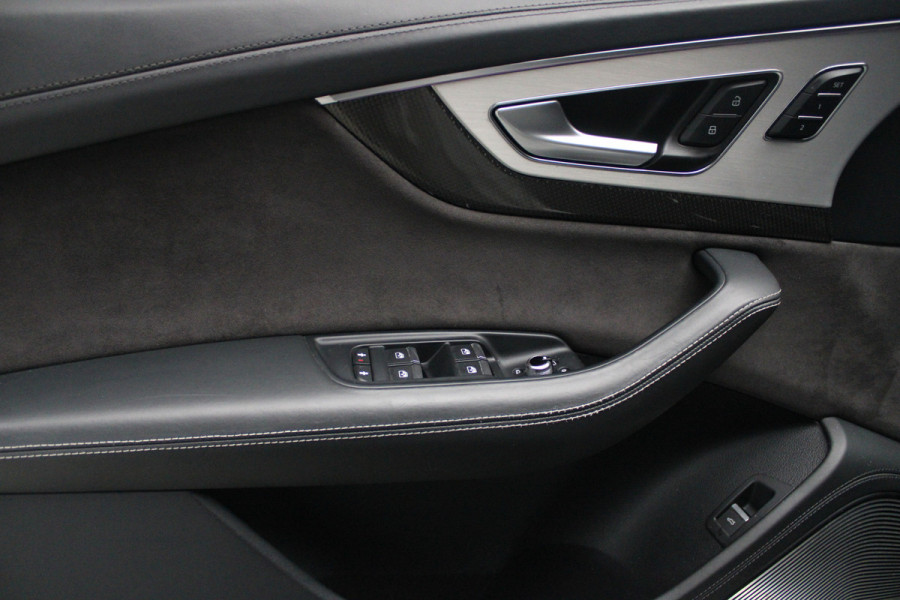 Audi Q7 4.0 TDI SQ7 quattro 7p Panodak HUD Leer 360 B&O ACC Navi PDC Standkachel Softclose Climate (4 zone) Alcantara hemel Lederen dashboard Luchtvering Climate Stoelverwarming v + a  PDC B&O Rising Tweeter LM velgen