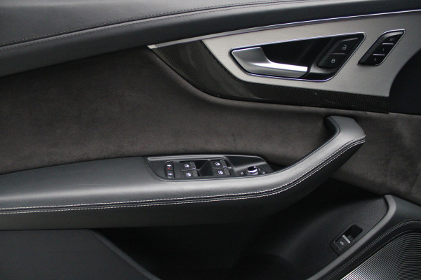 Audi Q7 4.0 TDI SQ7 quattro 7p Panodak HUD Leer 360 B&O ACC Navi PDC Standkachel Softclose Climate (4 zone) Alcantara hemel Lederen dashboard Luchtvering Climate Stoelverwarming v + a  PDC B&O Rising Tweeter LM velgen