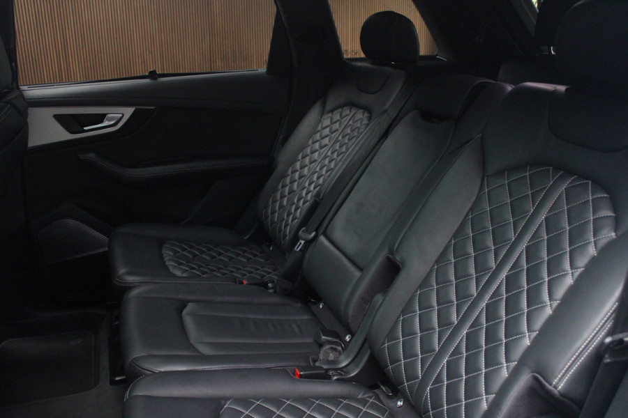 Audi Q7 4.0 TDI SQ7 quattro 7p Panodak HUD Leer 360 B&O ACC Navi PDC Standkachel Softclose Climate (4 zone) Alcantara hemel Lederen dashboard Luchtvering Climate Stoelverwarming v + a  PDC B&O Rising Tweeter LM velgen