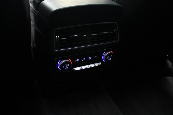 Audi Q7 4.0 TDI SQ7 quattro 7p Panodak HUD Leer 360 B&O ACC Navi PDC Standkachel Softclose Climate (4 zone) Alcantara hemel Lederen dashboard Luchtvering Climate Stoelverwarming v + a  PDC B&O Rising Tweeter LM velgen