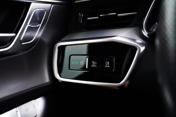 Audi A6 Avant 55 TFSI e quattro Competition | 3x S-Line | HUD | 360 | 1e eigenaar | Stuurverwarming