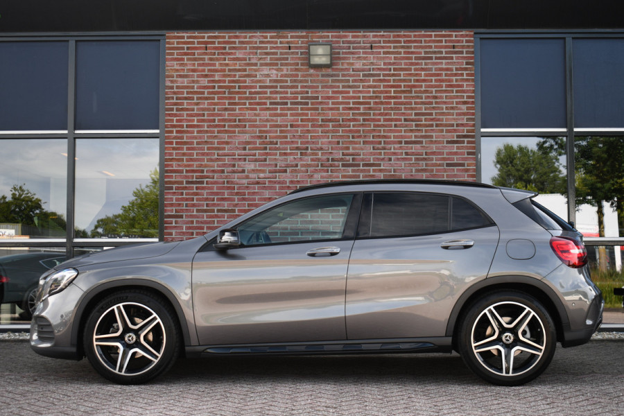 Mercedes-Benz GLA 180 AMG Night 19inch Carplay LED