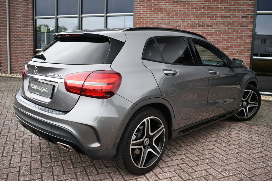Mercedes-Benz GLA 180 AMG Night 19inch Carplay LED