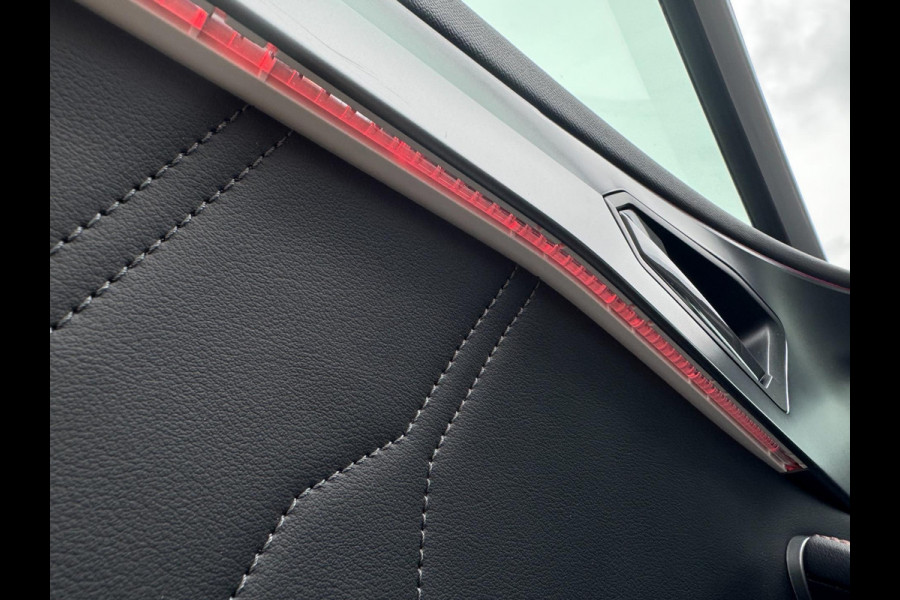 CUPRA Leon Sportstourer 1.4 e-Hybrid VZ Business PHEV / CAMERA / NAVI / INPARKEREN / ZEER NETJES / SFEERVERL. / CARPLAY DRAADLOOS