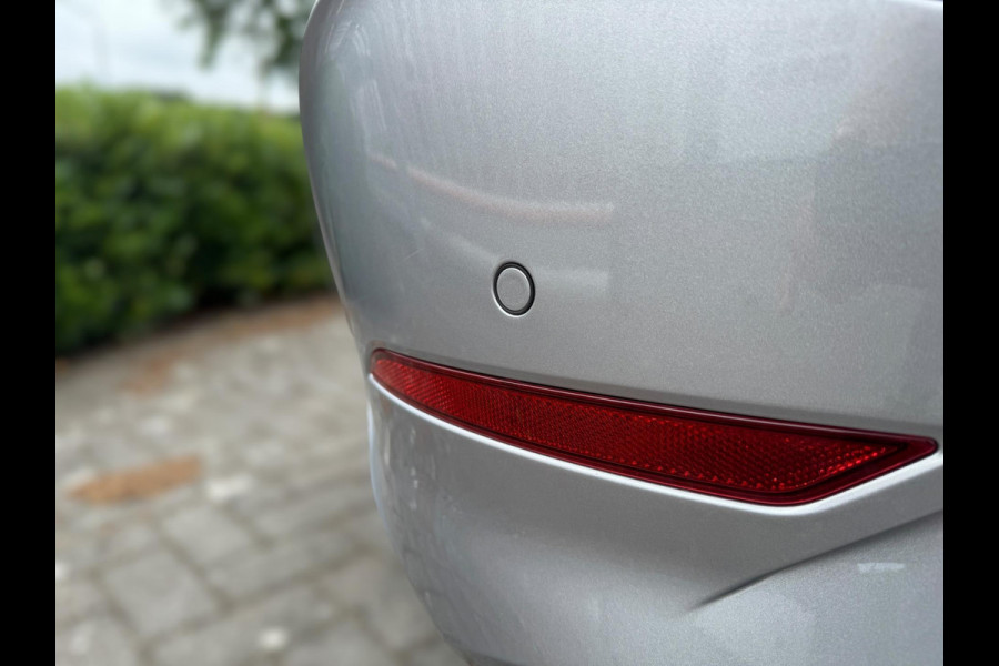 CUPRA Leon Sportstourer 1.4 e-Hybrid VZ Business PHEV / CAMERA / NAVI / INPARKEREN / ZEER NETJES / SFEERVERL. / CARPLAY DRAADLOOS