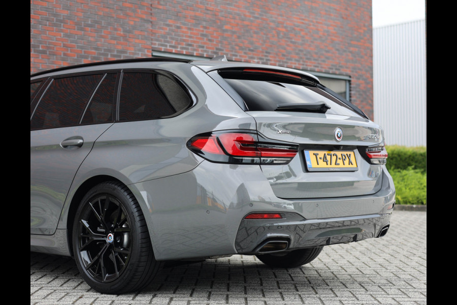 BMW 5 Serie Touring 530e xDrive *Pano*H/K*Laser*Trekhaak*