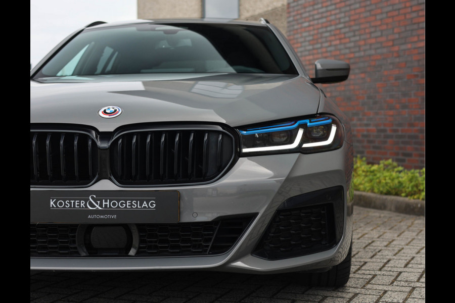 BMW 5 Serie Touring 530e xDrive *Pano*H/K*Laser*Trekhaak*