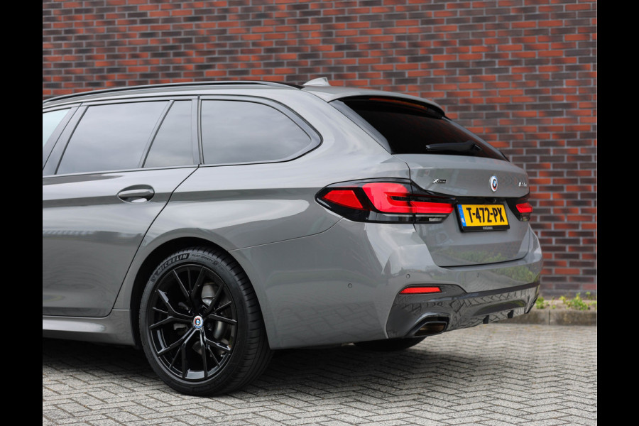 BMW 5 Serie Touring 530e xDrive *Pano*H/K*Laser*Trekhaak*