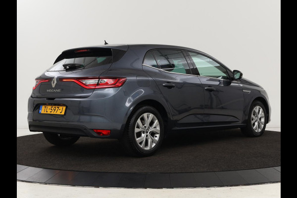 Renault Mégane 1.3 TCe Limited | 54.200km NAP | Automaat | Camera | Navigatie | Climate control | Keyless | Parkeerhulp | Getint glas | Cruise control