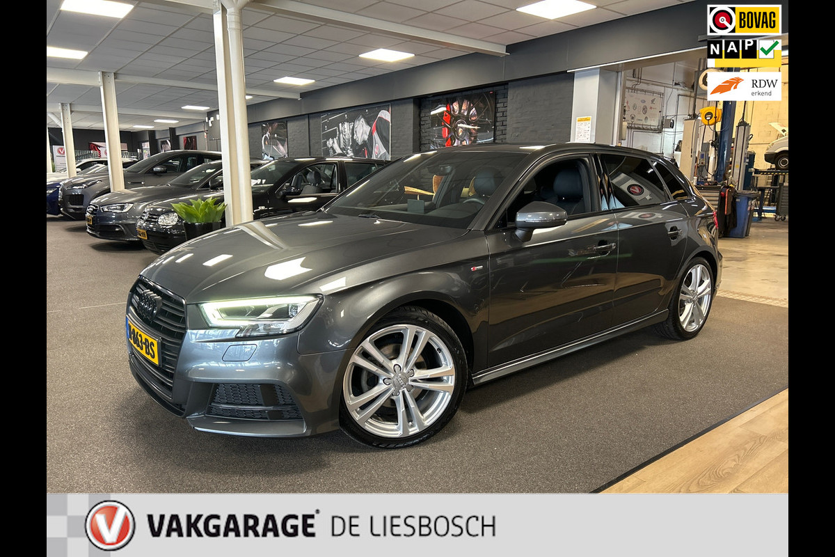 Audi A3 Sportback 35 TFSI CoD Advance Sport / 3X S-LINE / navi / virtual / org Ned / boeken Audi A3 Sportback 35 TFSI CoD Advance Sport / 3X S-LINE / navi / virtual / org Ned / boeken