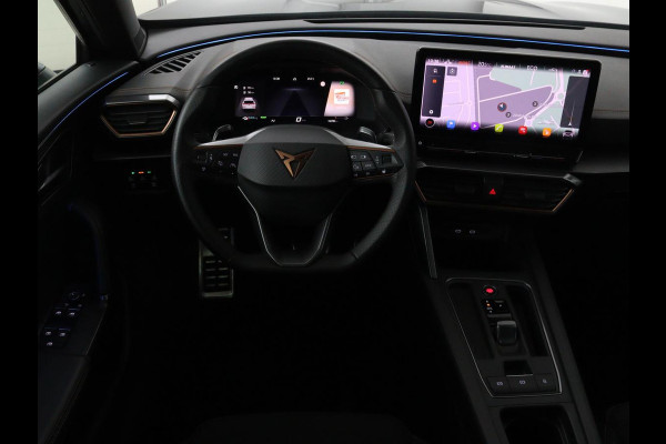 CUPRA Formentor 1.4 e-Hybrid VZ | 245pk | Stoel & stuurverwarming | Carplay | Camera | Adaptive cruise | Navigatie | Sfeerverlichting | Keyless | Full LED | PHEV