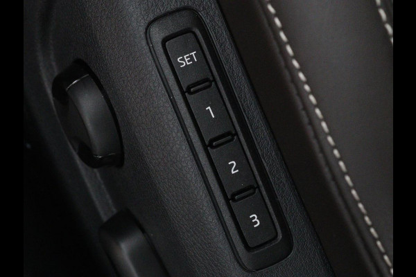 Škoda Superb 1.4 TSI iV Laurin & Klement | Leder | Trekhaak | Adaptive cruise | Stoelverwarming | Canton Sound | Navigatie | Memory | Full LED | Keyless | Carplay | PHEV