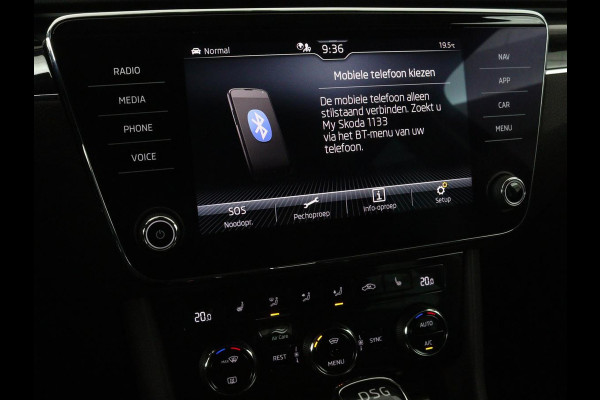 Škoda Superb 1.4 TSI iV Laurin & Klement | Leder | Trekhaak | Adaptive cruise | Stoelverwarming | Canton Sound | Navigatie | Memory | Full LED | Keyless | Carplay | PHEV
