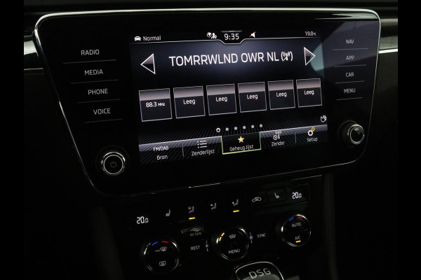Škoda Superb 1.4 TSI iV Laurin & Klement | Leder | Trekhaak | Adaptive cruise | Stoelverwarming | Canton Sound | Navigatie | Memory | Full LED | Keyless | Carplay | PHEV