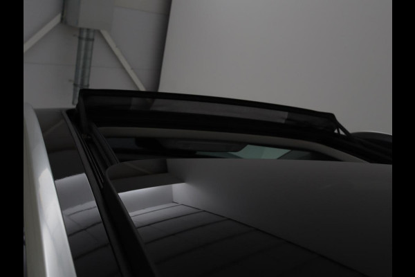 Škoda Superb 1.4 TSI iV Business Edition Plus | Panoramadak | Stoelverwarming | Leder/Alcantara | Adaptive cruise | 360 camera | Massage | Memory | Navigatie | Carplay | Achterbankverwarming | Canton | PHEV