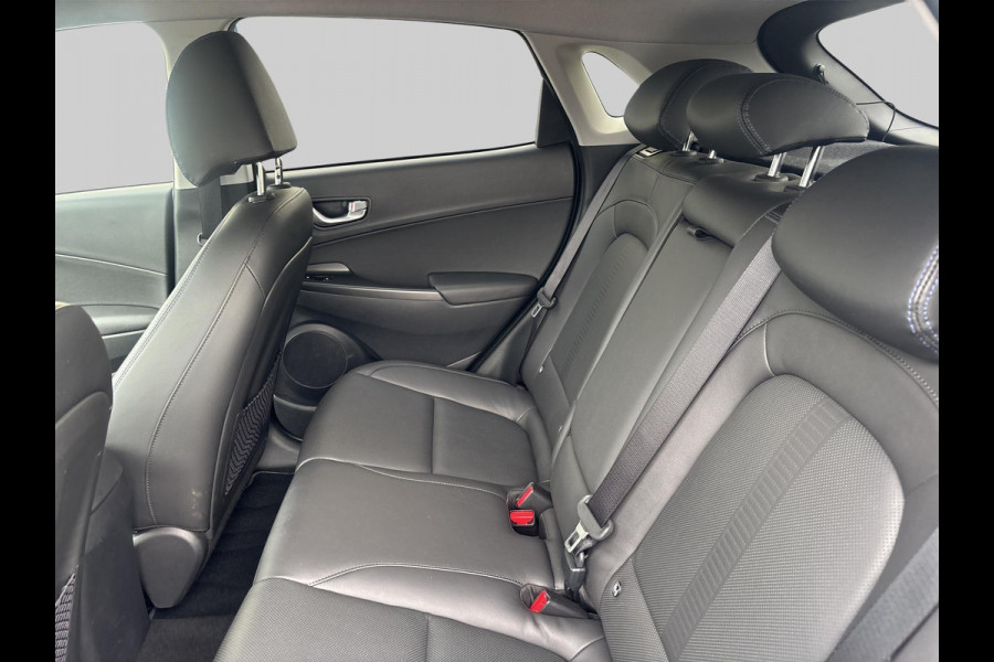 Hyundai Kona EV Premium 64 kWh