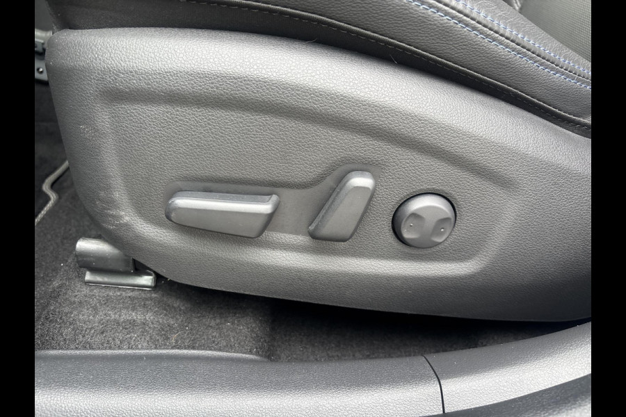 Hyundai Kona EV Premium 64 kWh