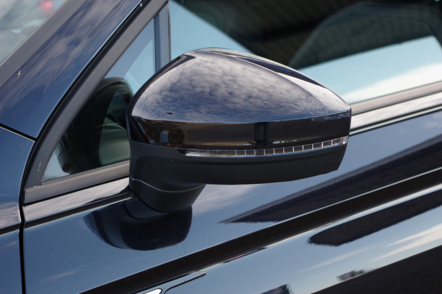 Volkswagen Tiguan 1.4 TSI eHybrid 245 PK R-Line BNS+ PHEV, Panoramadak, Leder, 360 Camera, DCC