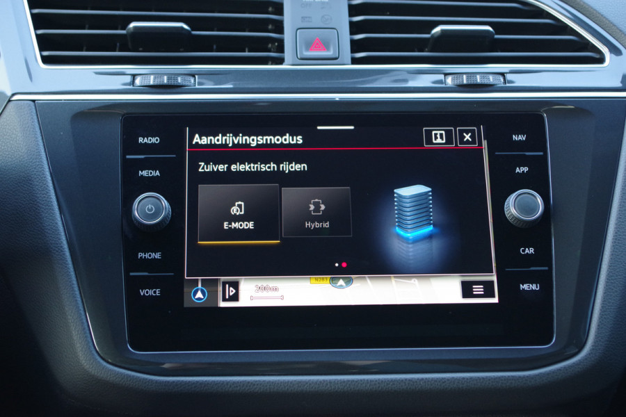 Volkswagen Tiguan 1.4 TSI eHybrid 245 PK R-Line BNS+ PHEV, Panoramadak, Leder, 360 Camera, DCC
