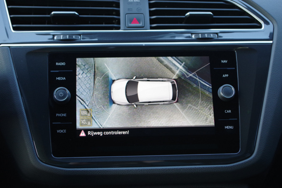 Volkswagen Tiguan 1.4 TSI eHybrid 245 PK R-Line BNS+ PHEV, Panoramadak, Leder, 360 Camera, DCC
