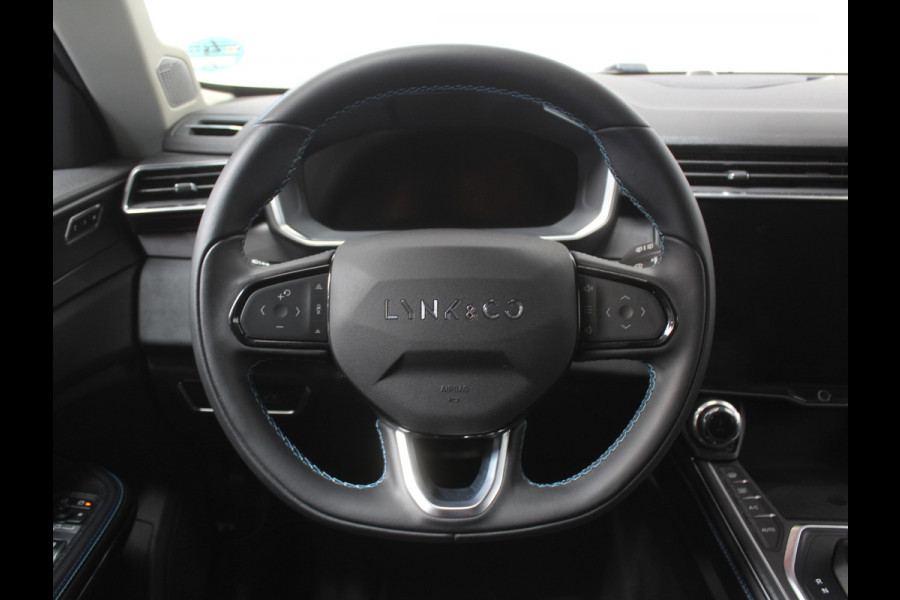 Lynk & Co 01 1.5 12 X OP VOORRAAD V.A. 40.000 KM | CARPLAY | 360CAMERA | DAB | PANODAK | LED | STOELVERW | ADAPCRUISE | WIFI