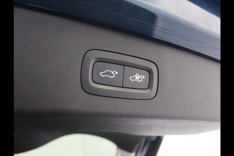 Lynk & Co 01 1.5 12 X OP VOORRAAD V.A. 40.000 KM | CARPLAY | 360CAMERA | DAB | PANODAK | LED | STOELVERW | ADAPCRUISE | WIFI
