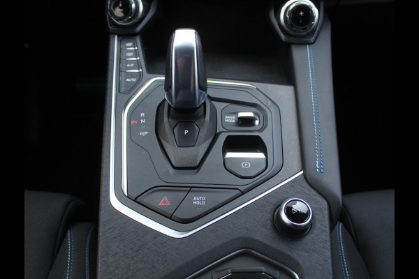Lynk & Co 01 1.5 12 X OP VOORRAAD V.A. 40.000 KM | CARPLAY | 360CAMERA | DAB | PANODAK | LED | STOELVERW | ADAPCRUISE | WIFI