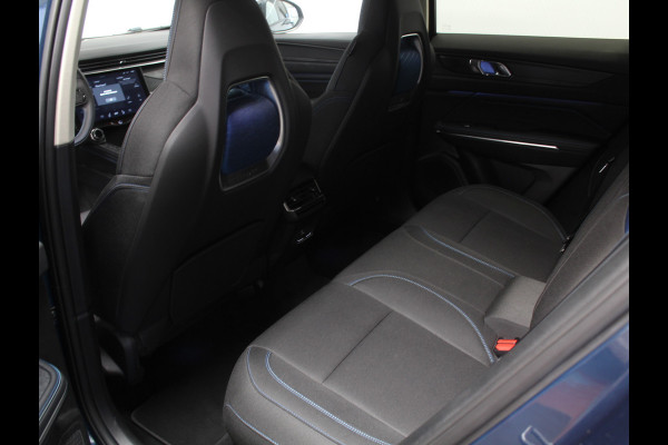Lynk & Co 01 1.5 12 X OP VOORRAAD V.A. 40.000 KM | CARPLAY | 360CAMERA | DAB | PANODAK | LED | STOELVERW | ADAPCRUISE | WIFI