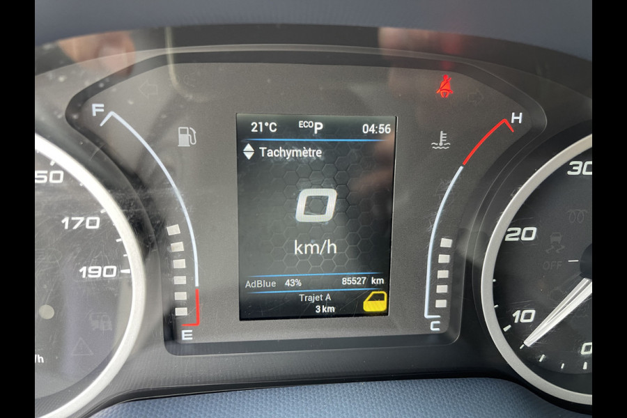 Iveco Daily 35S14V 2.3 Himatic automaat L4H2 / laadruimte 470cm lang ! / vaste prijs rijklaar € 23.950 ex btw / lease vanaf € 391 / trekhaak 3500 kg / cruise en climate control / 270 graden achterdeuren