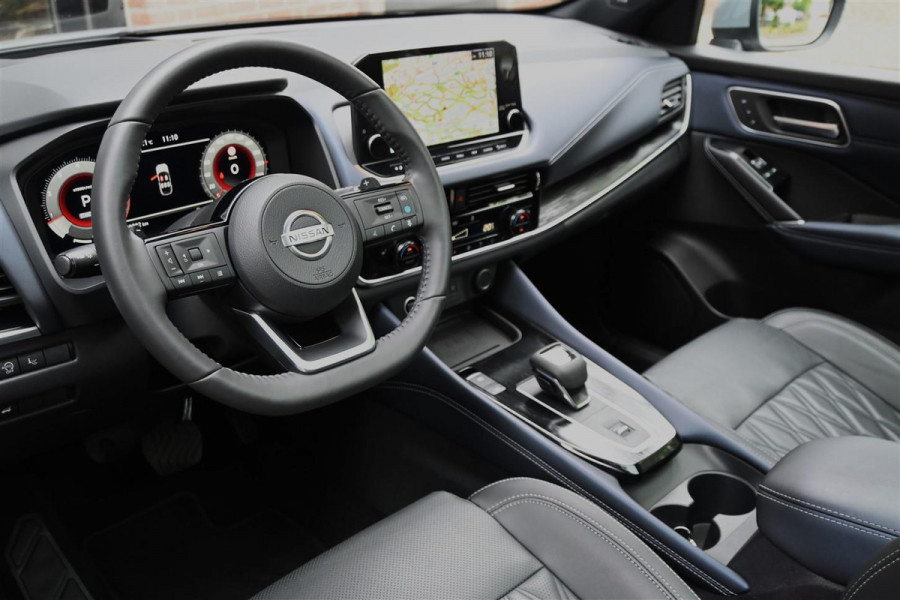 Nissan QASHQAI 1.3 MHEV Tekna+ Plus Pano Leder Trekhaak ProPilot '21