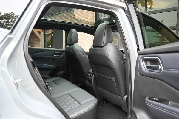 Nissan QASHQAI 1.3 MHEV Tekna+ Plus Pano Leder Trekhaak ProPilot '21