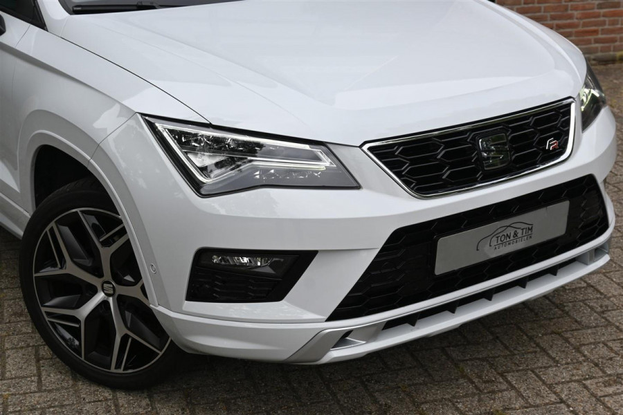 Seat Ateca 1.4 EcoTSI DSG FR Trekhaak A.Cruise Camera Carplay ´18