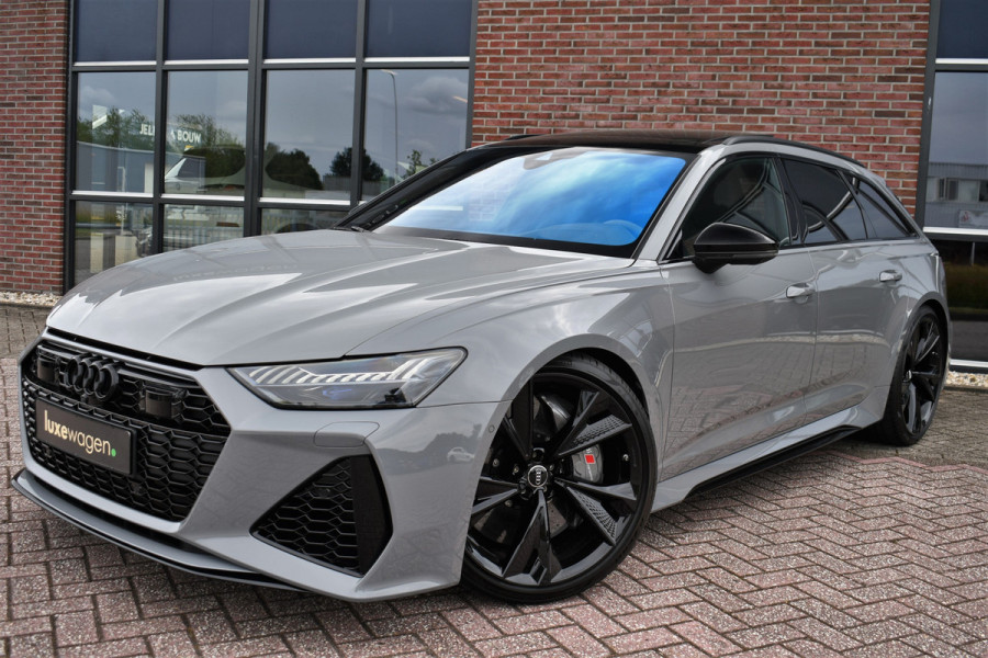 Audi RS6 Avant 4.0 TFSI quattro DynPlus Pano Nardo Design Sportuitl 4WS HUD ACC 22"