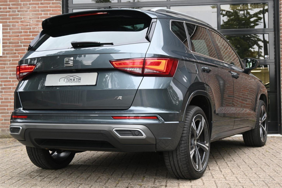 Seat Ateca 1.5 TSI FR Business Pano Virtual Trekhaak A.Cruise Sfeer Cam '21