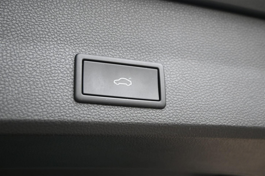 Seat Ateca 1.5 TSI FR Business Pano Virtual Trekhaak A.Cruise Sfeer Cam '21