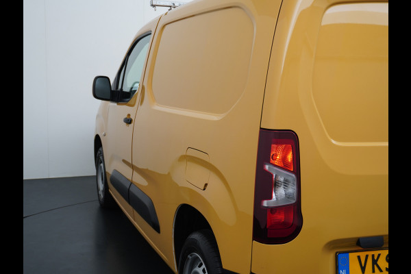 Opel Combo 1.5CDTI EURO6 9x Op voorraad! 3-Persoons Airco Cruise Control Bluetooth Elektr.ramen Elektr.spiegels+Verwarmd Centr.Vergr+ab. L1 Schuifdeur Betonplex vloer Lat om Lat betimmering