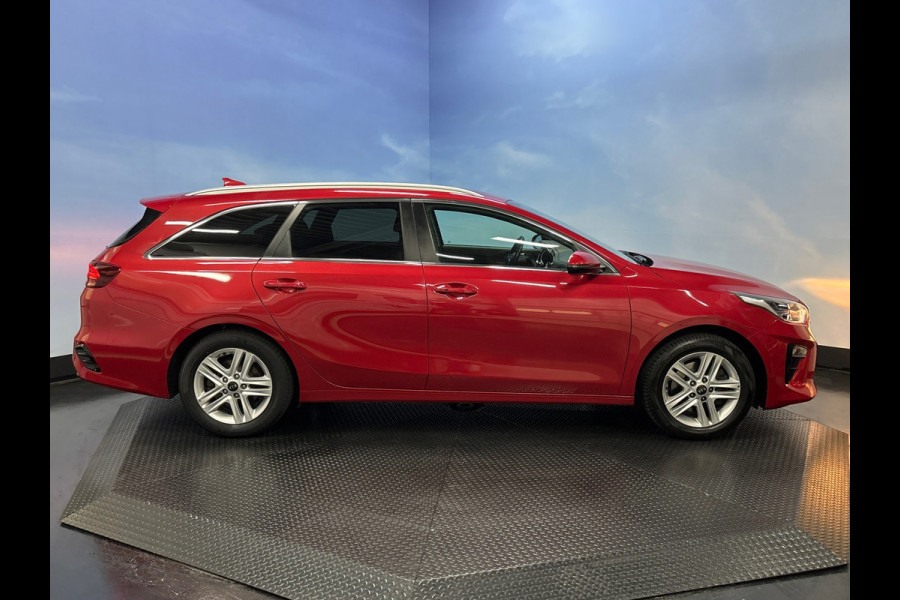 Kia Ceed Sportswagon 1.0 T-GDi DynamicPlusLine Navi | Clima |Camera |Stoel / Stuur verwarming | Trekhaak
