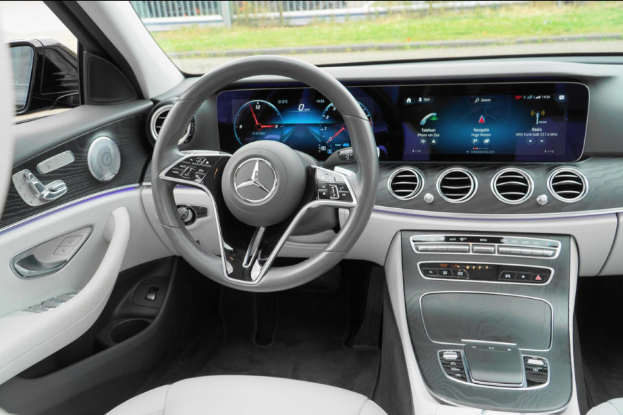 Mercedes-Benz E-Klasse 200 Solution Luxury PANORAMADAK