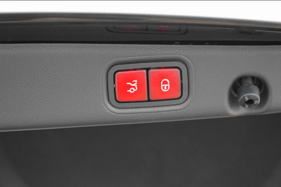 Mercedes-Benz E-Klasse 200 Solution Luxury PANORAMADAK
