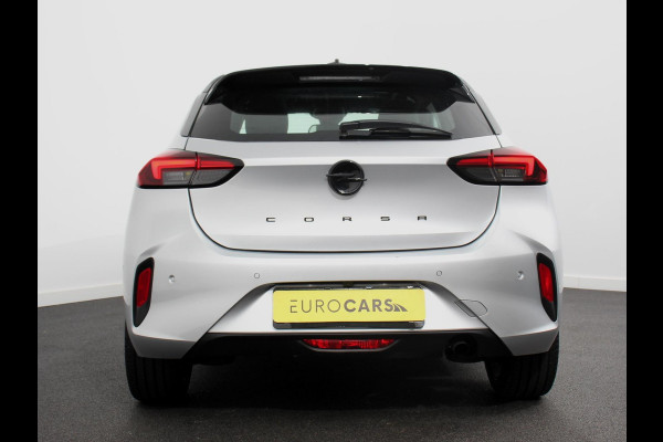 Opel Corsa 1.2 GS Achteruitrij camera Parkeersensoren Cruise control LED Verwarmde voorstoelen Stuurwiel verwarmd Climate control Apple carplay/ Android Auto