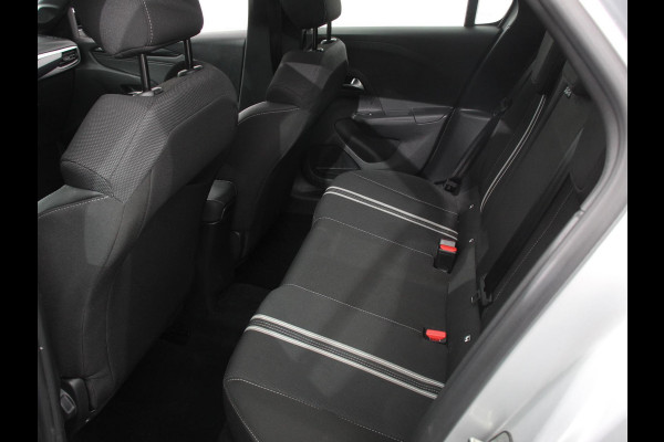 Opel Corsa 1.2 GS Achteruitrij camera Parkeersensoren Cruise control LED Verwarmde voorstoelen Stuurwiel verwarmd Climate control Apple carplay/ Android Auto