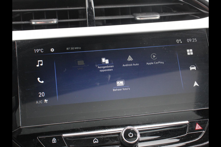 Opel Corsa 1.2 GS Achteruitrij camera Parkeersensoren Cruise control LED Verwarmde voorstoelen Stuurwiel verwarmd Climate control Apple carplay/ Android Auto
