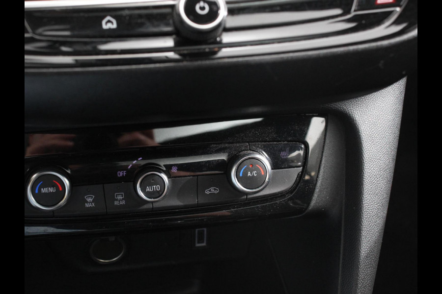 Opel Corsa 1.2 GS Achteruitrij camera Parkeersensoren Cruise control LED Verwarmde voorstoelen Stuurwiel verwarmd Climate control Apple carplay/ Android Auto