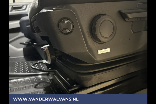 Volkswagen Crafter 2.0 TDI 140 pk L3H3 L2H2 Euro6 Airco | Camera | Apple Carplay | Cruisecontrol | Chauffeursstoel Android Auto