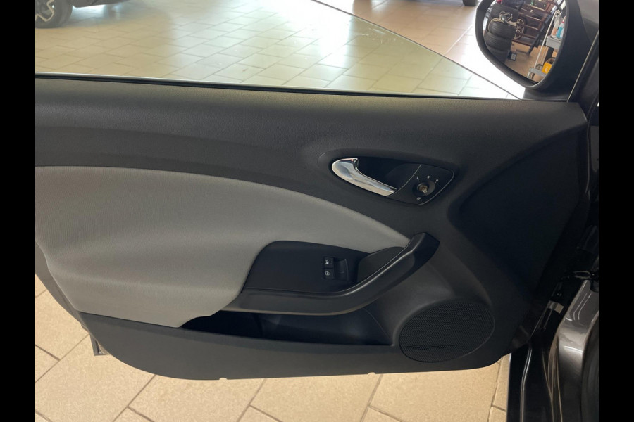 Seat Ibiza ST 1.0 EcoTSI Style Connect AIRCO NAVI CRUISE TREKHAAK PDC REGENSENSOR MULTI STUUR ZEER NETTE AUTO
