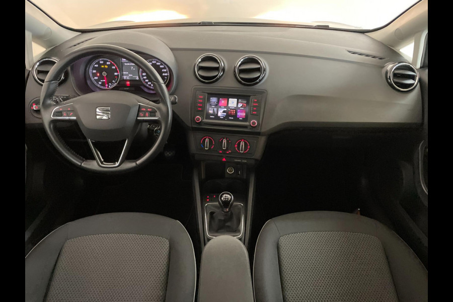 Seat Ibiza ST 1.0 EcoTSI Style Connect AIRCO NAVI CRUISE TREKHAAK PDC REGENSENSOR MULTI STUUR ZEER NETTE AUTO