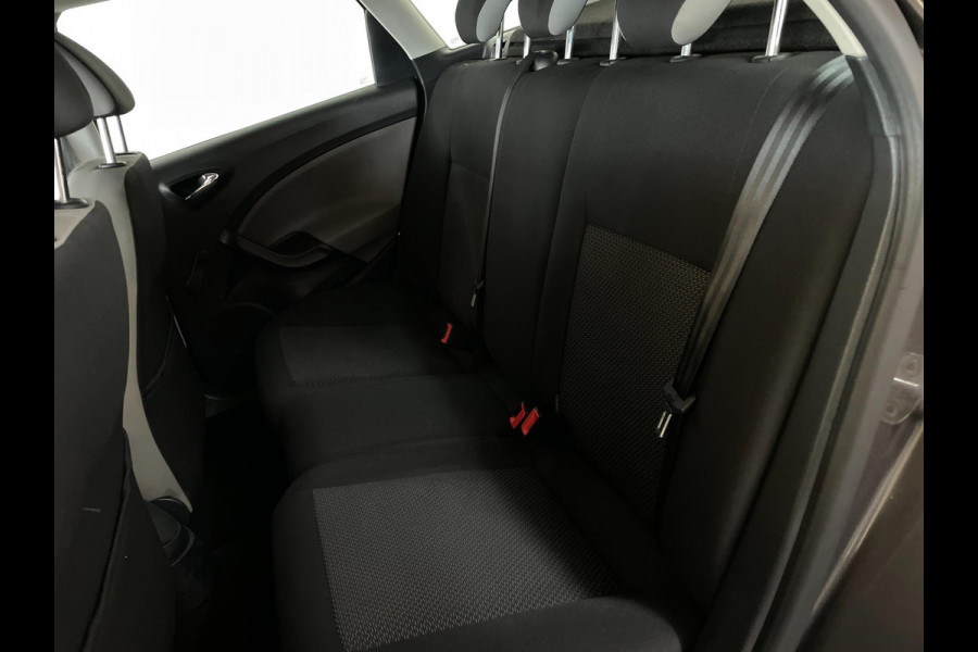 Seat Ibiza ST 1.0 EcoTSI Style Connect AIRCO NAVI CRUISE TREKHAAK PDC REGENSENSOR MULTI STUUR ZEER NETTE AUTO